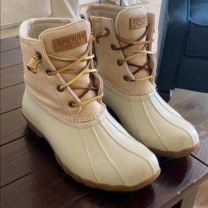 Sperry Boots